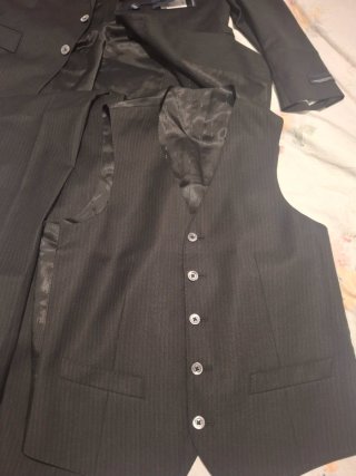 Traje Corneliani Negro Nuevo con etiquetas
