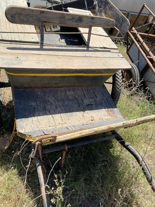 Charret jardinera antiguo