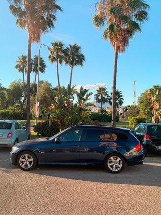 BMW Serie 318i 2012 Familiar Estado impecable