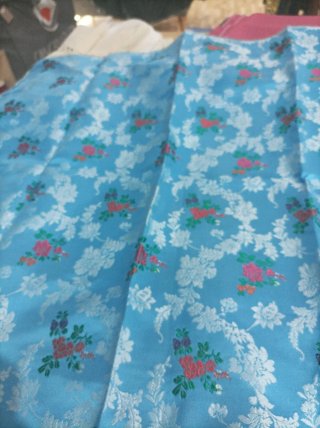 Retal fallera azul con flores