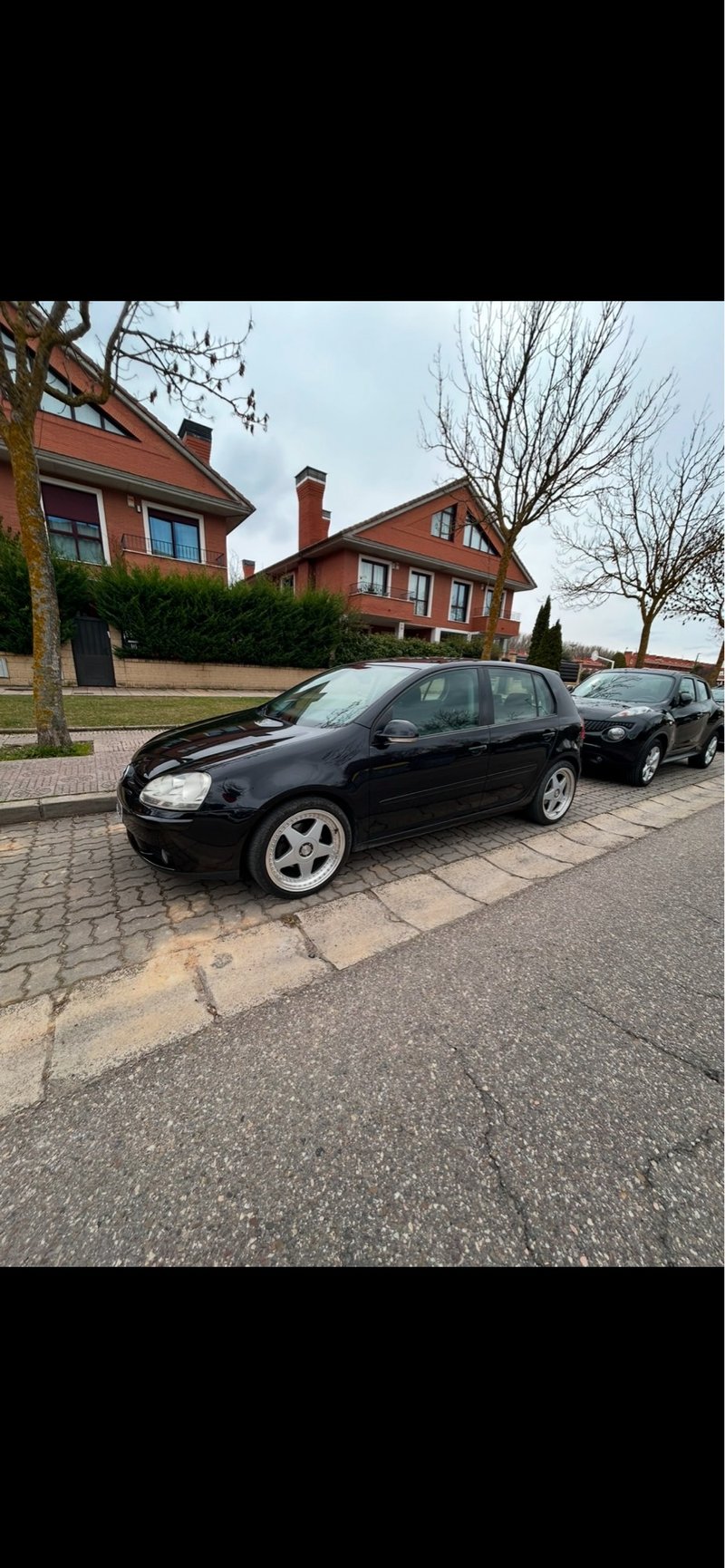 Volkswagen Golf 2004 - foto 1