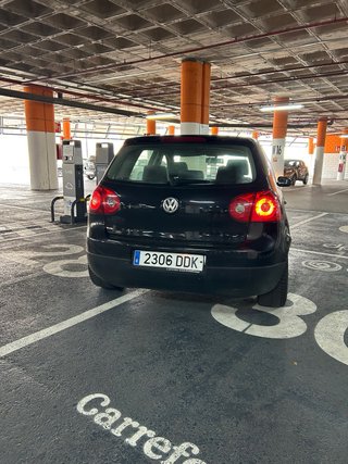 Volkswagen Golf 2004