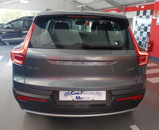 Volvo XC40 2.0 D4 AWD MOMENTUM AUTO 190CV