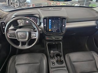 Volvo XC40 2.0 D4 AWD MOMENTUM AUTO 190CV