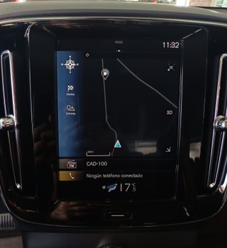 Volvo XC40 2.0 D4 AWD MOMENTUM AUTO 190CV