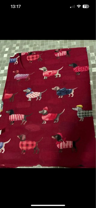 Foulard con stampa cani bassotti style