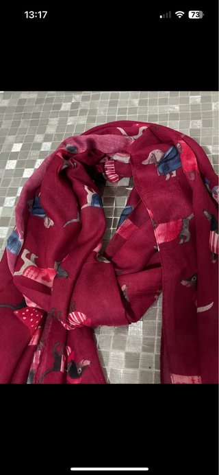 Foulard con stampa cani bassotti style