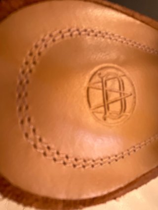 Zapatos piel tacón redondeado Talla 41