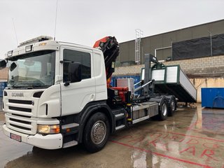 Camión Scania P380 6x2 Multilift +Grua
