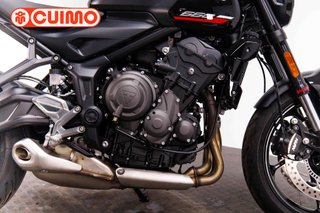 TRIUMPH TRIDENT 660