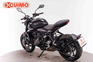 TRIUMPH TRIDENT 660