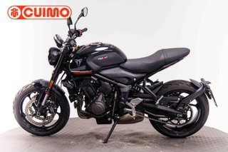 TRIUMPH TRIDENT 660