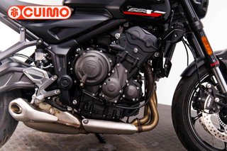 TRIUMPH TRIDENT 660