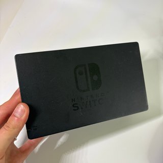Nintendo Switch con gioco e accessori