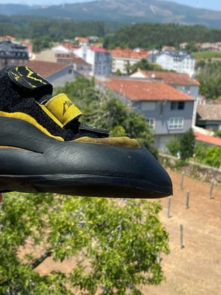 Pies de gato La Sportiva Miura Velcro