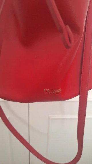 Bolso Guess Rojo