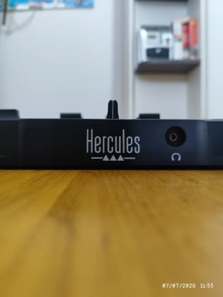 Controlador DJ Hercules Impulse 300 MK2