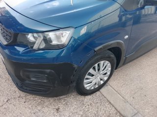 Peugeot Rifter 2019, pegatina C diesel