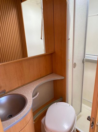 Autocaravana perfilada Hymer Tramp 572 de ocasión