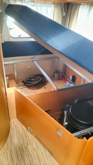 Autocaravana perfilada Hymer Tramp 572 de ocasión
