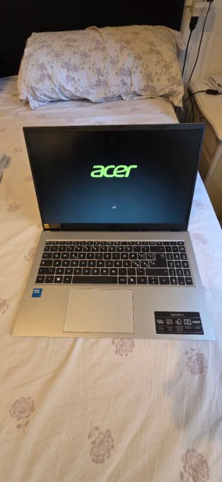 Acer asper go 15 . Gg15-72p-77te