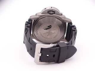 PANERAI Luminor 1950 Submersible 2500 Special Ed.