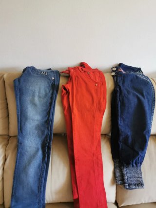 Pantalones  , vermudas,  y monos. Ropa colombiana