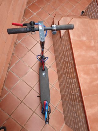 Patinete Eléctrico Xiaomi Pro 2 con vinilo BMW