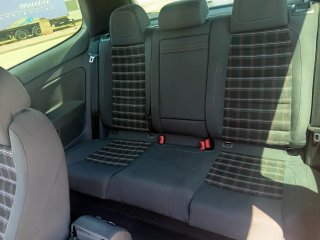 Volkswagen Golf 2004
