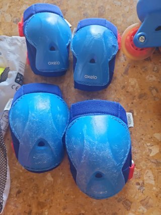 Patines Oxelo Talla 28-30 + Protecciones