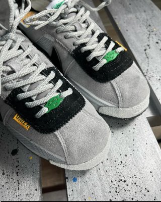 Nike Cortez x Union Gris Negro