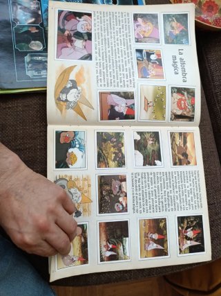Album cromos La Llamada de los Gnomos Panini 1987