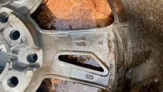 Llantas con neumáticos Originales Nissan