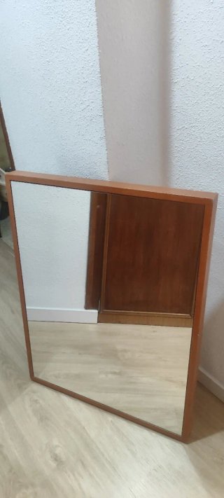 Espejo de madera y cristal