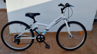 Bicicleta BTWIN niña blanca
