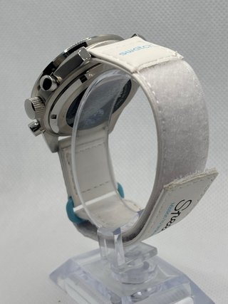Omega Moonwatch Azul Claro 42mm