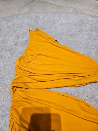 Zara Mono Naranja Cortado
