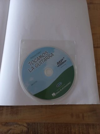 Libro y CD Tocamos la Guitarra Roberto Fabbri