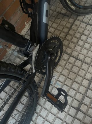Bicicleta B'Twin Rockrider 520 26x2,1”- Seminueva.