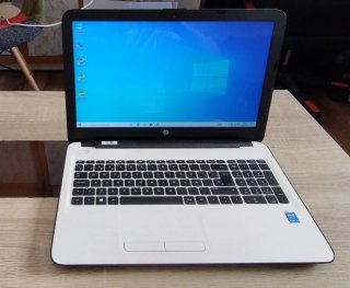 Portátil HP Blanco y Negro