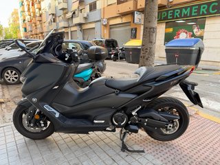 Yamaha Tmax 560 2020 Negra