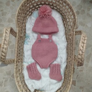 Conjunto ropa muñeco rosa