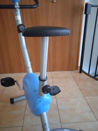 Bicicleta Estática Azul