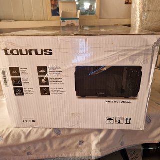 Microondas Taurus Ready Black Compacto 700W