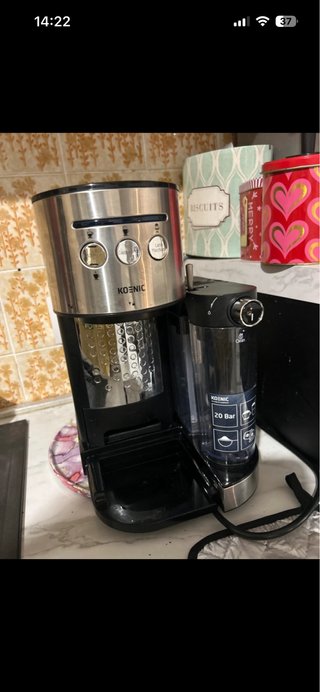 Macchina caffè e cappuccinatrice Koenig