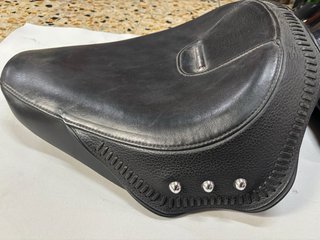 Asiento Harley-Davidson Cruiser Negro
