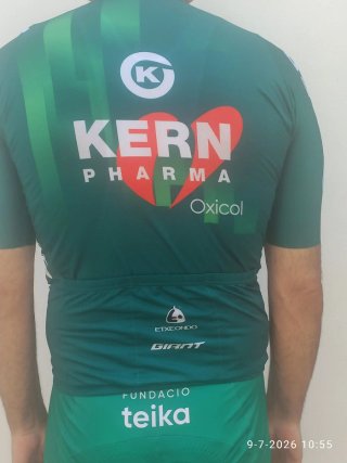 Maillot Etxeondo Kern Pharma Talla L