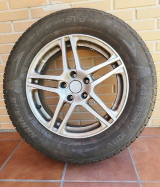 Llantas (y, Nankang 235/65R17 108V Invierno)