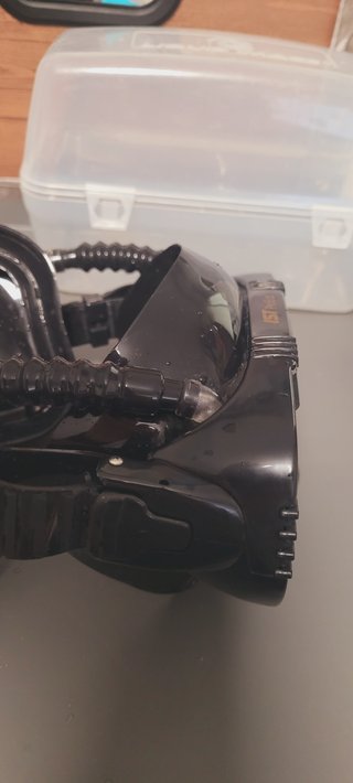 Mascara de buceo IST PRO EAR Negra