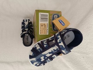 Sandálias Chicco camufladas